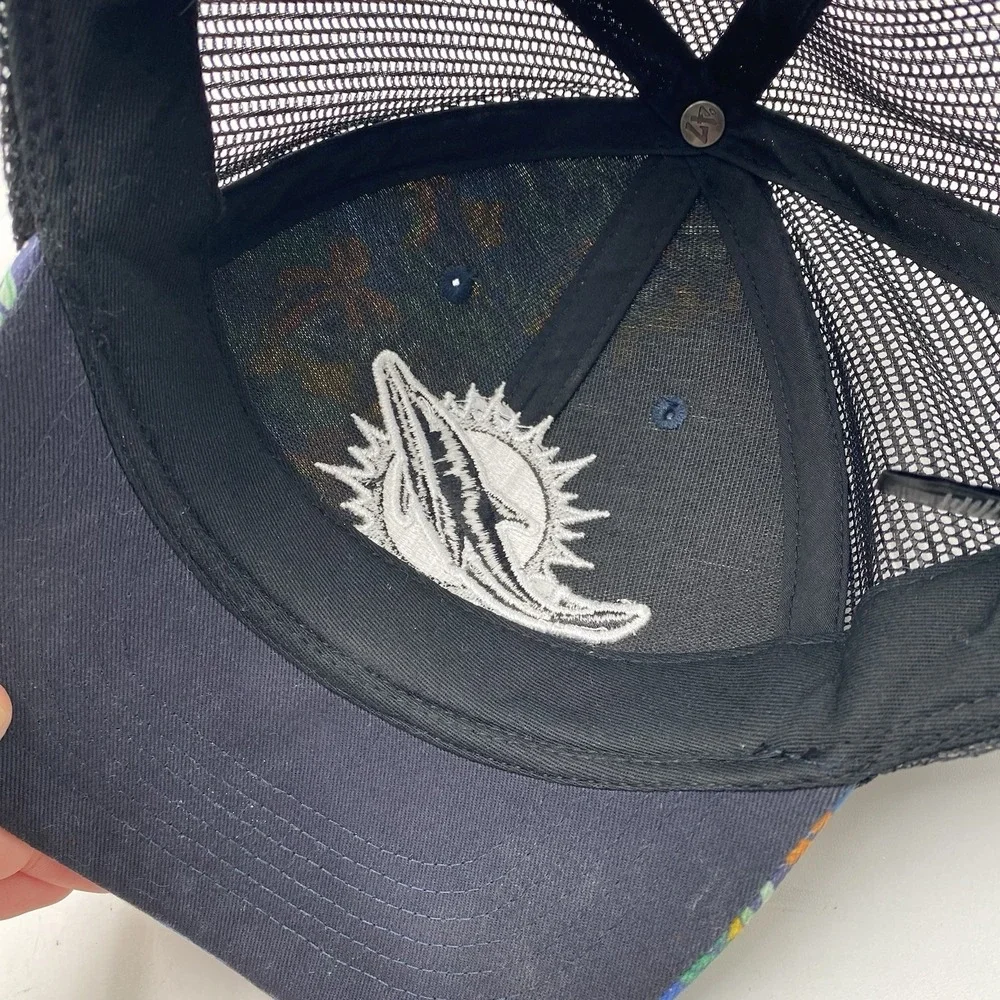 Miami‎ Dolphins Youth Hat Hawiian 47 Brand SnapBack Trucker Cleaned Floral